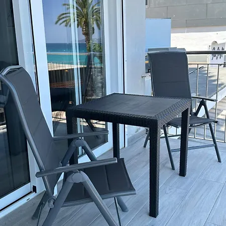 Estudio Con Impresionantes Vistas Al Mar Appartamento *