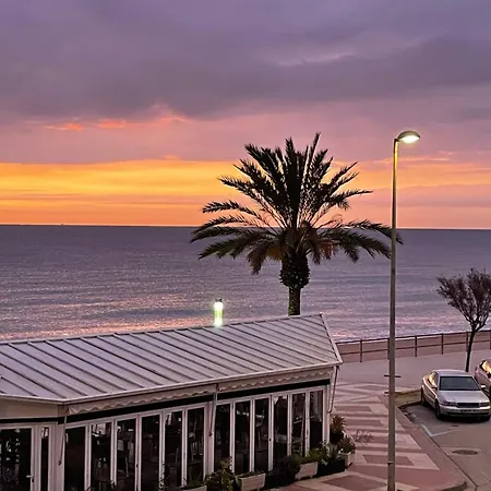 Estudio Con Impresionantes Vistas Al Mar Apartment
